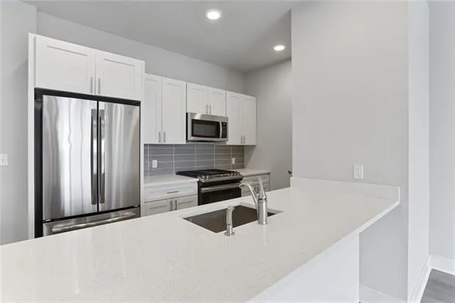 $472,000 | 900 Bartholomew Street, Unit 509, New Orleans, LA 70117