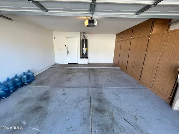 $2,395 | 19506 North 66th Lane, Glendale, AZ 85308
