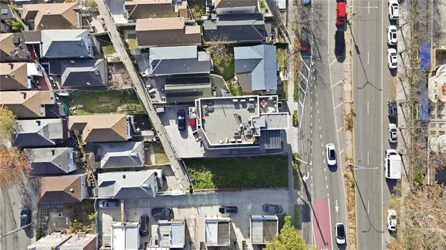 a view of multiple houses