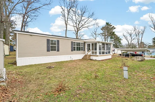 $224,900 | 18 Timber Lane, Wareham, MA 02571