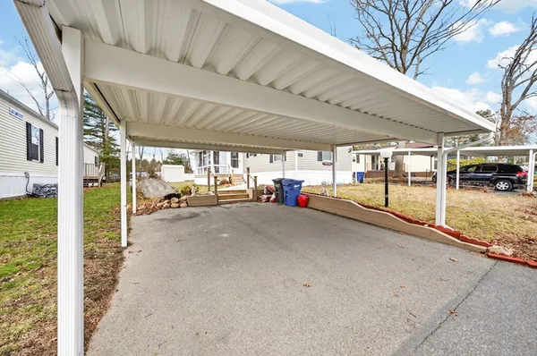 $224,900 | 18 Timber Lane, Wareham, MA 02571