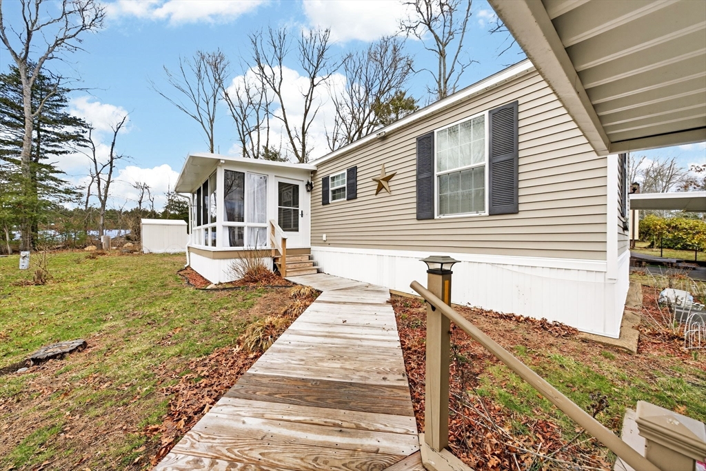 18 Timber Lane Wareham, MA 02571 - Photo 4 of 41