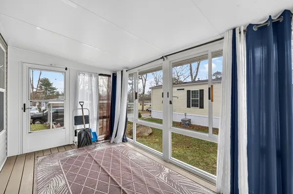 $224,900 | 18 Timber Lane, Wareham, MA 02571