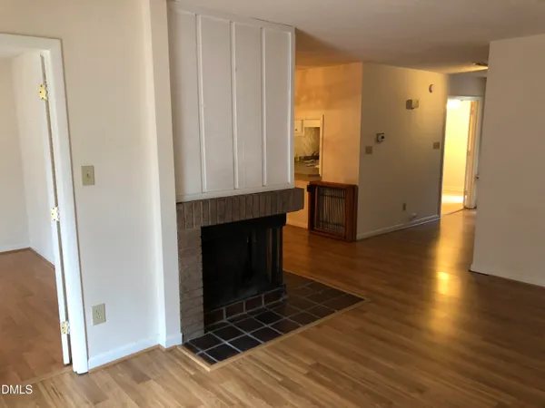 $1,700 | 4100 Five Oaks Drive, Unit 28, Durham, NC 27707