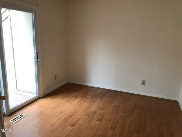 $1,700 | 4100 Five Oaks Drive, Unit 28, Durham, NC 27707
