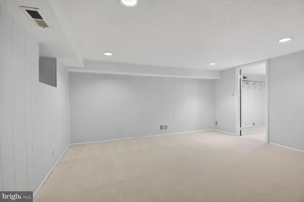 $595,000 | 2813 South Columbus Street, Arlington, VA 22206