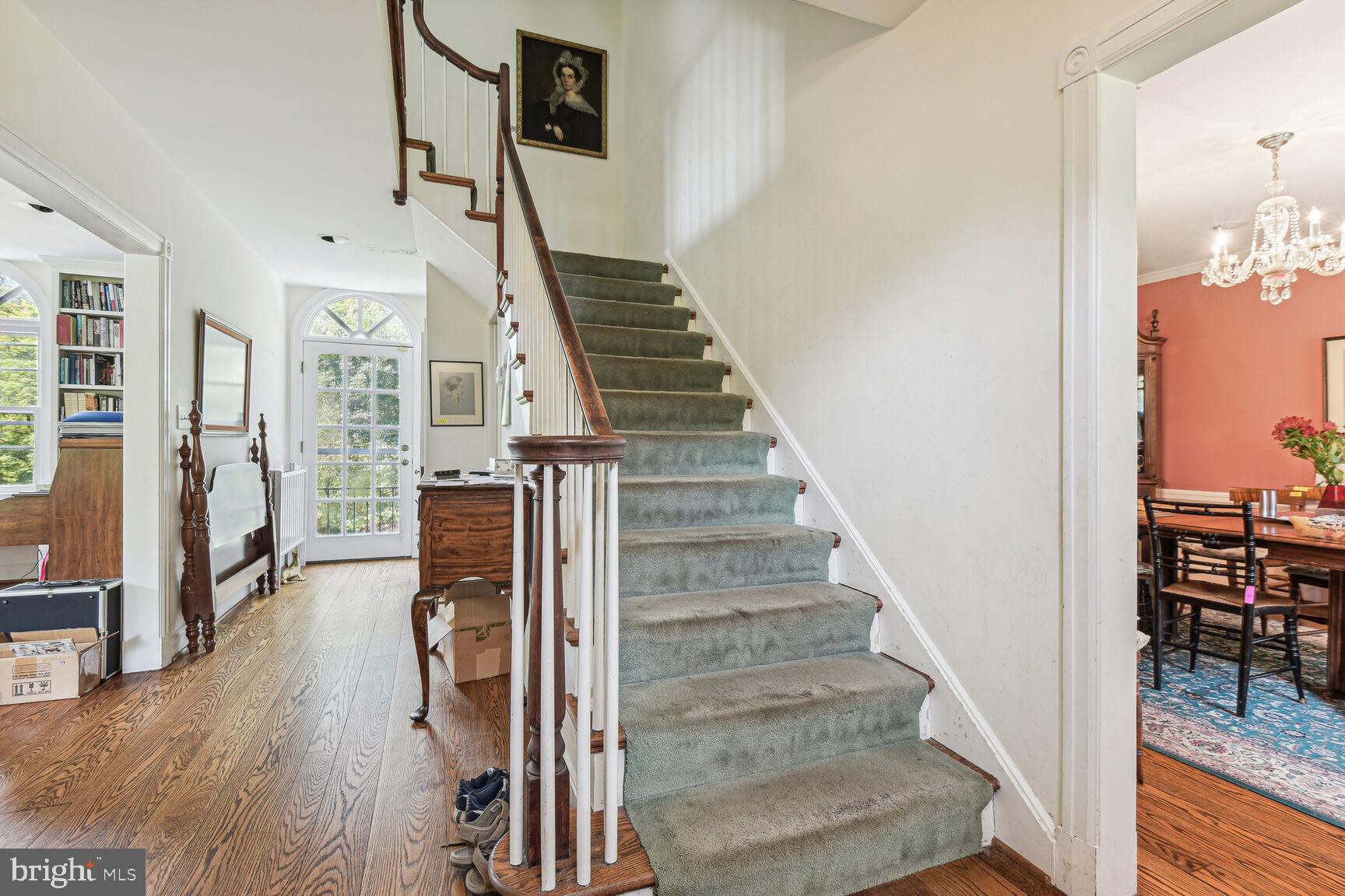 2930 Chain Bridge Road Northwest Washington, DC 20016 - Photo 12 of 32 Center hall entry