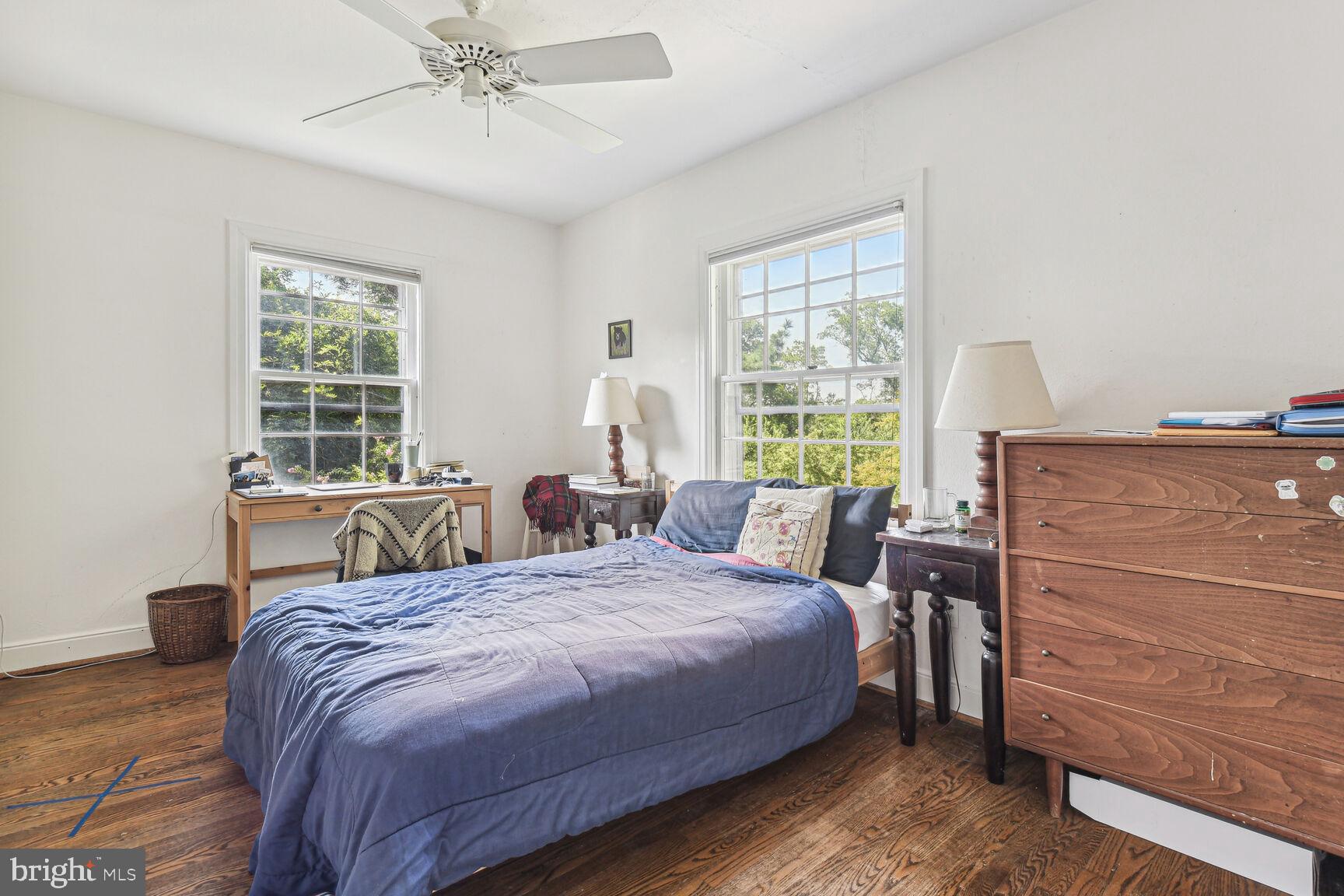 2930 Chain Bridge Road Northwest Washington, DC 20016 - Photo 17 of 32 2nd bedroom