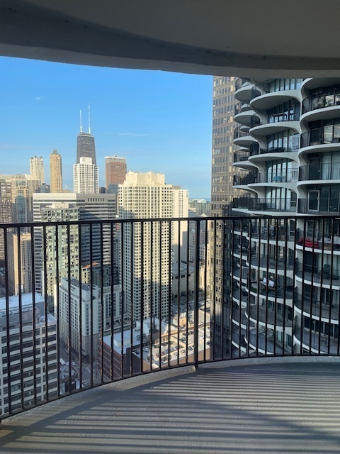 300 North State Street, Unit 4607 Chicago, IL 60654 - Photo 23 of 26