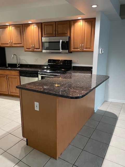 300 North State Street, Unit 4607 Chicago, IL 60654 - Photo 3 of 26