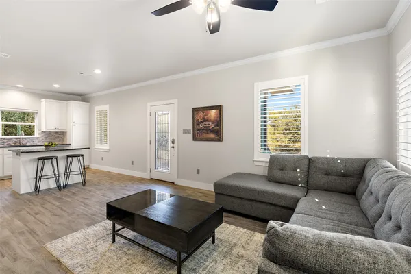 $5,500 | 414 Gregg Drive, Spicewood, TX 78669