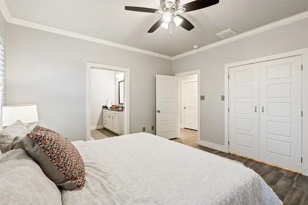 $5,500 | 414 Gregg Drive, Spicewood, TX 78669