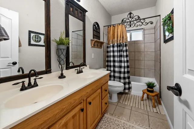 $1,449,000 | 12540 Arabian Lane, Galt, CA 95632