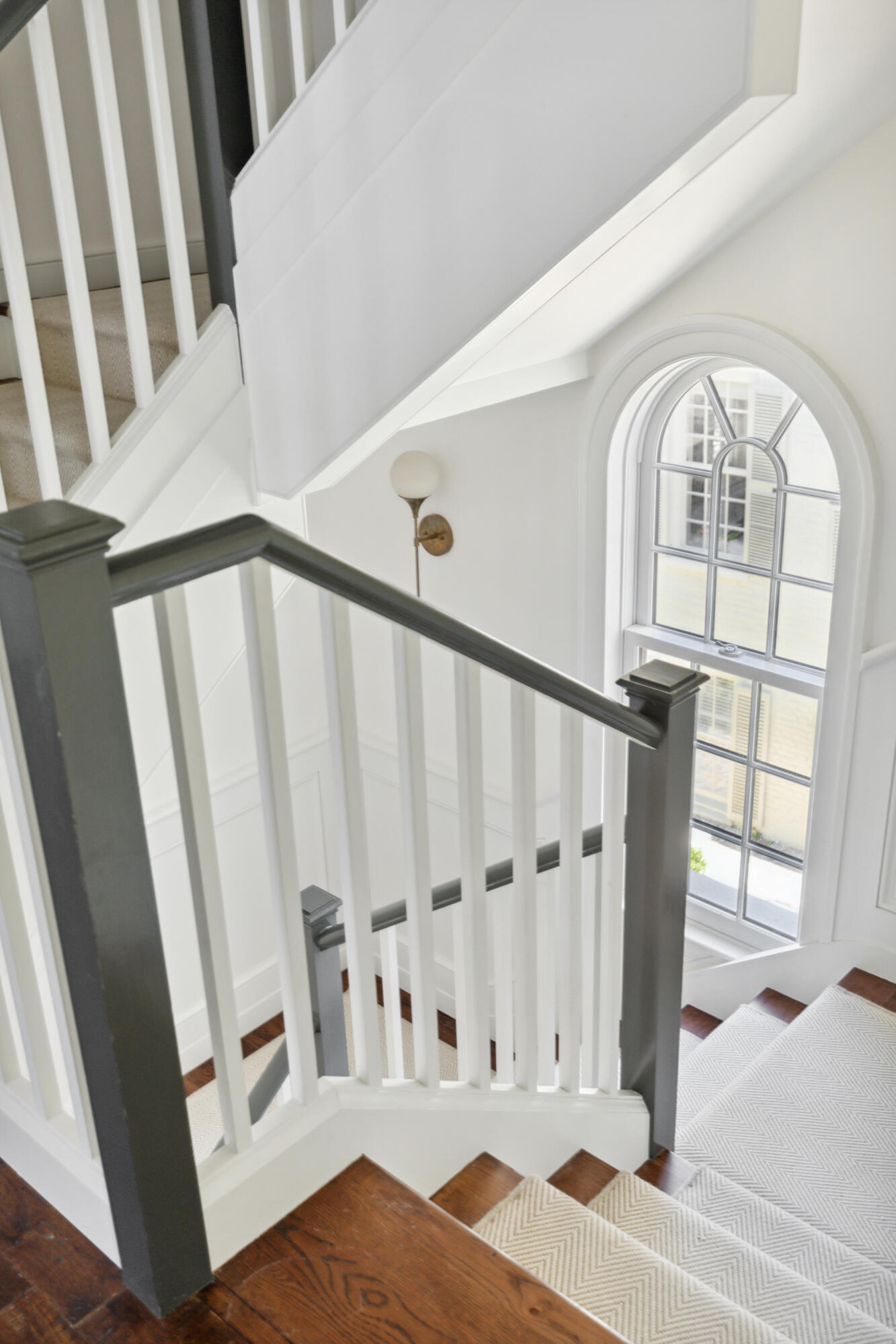 151 Queen Street Charleston, SC 29401 - Photo 25 of 50 151QueenSt-KeenEyeMarketing-046