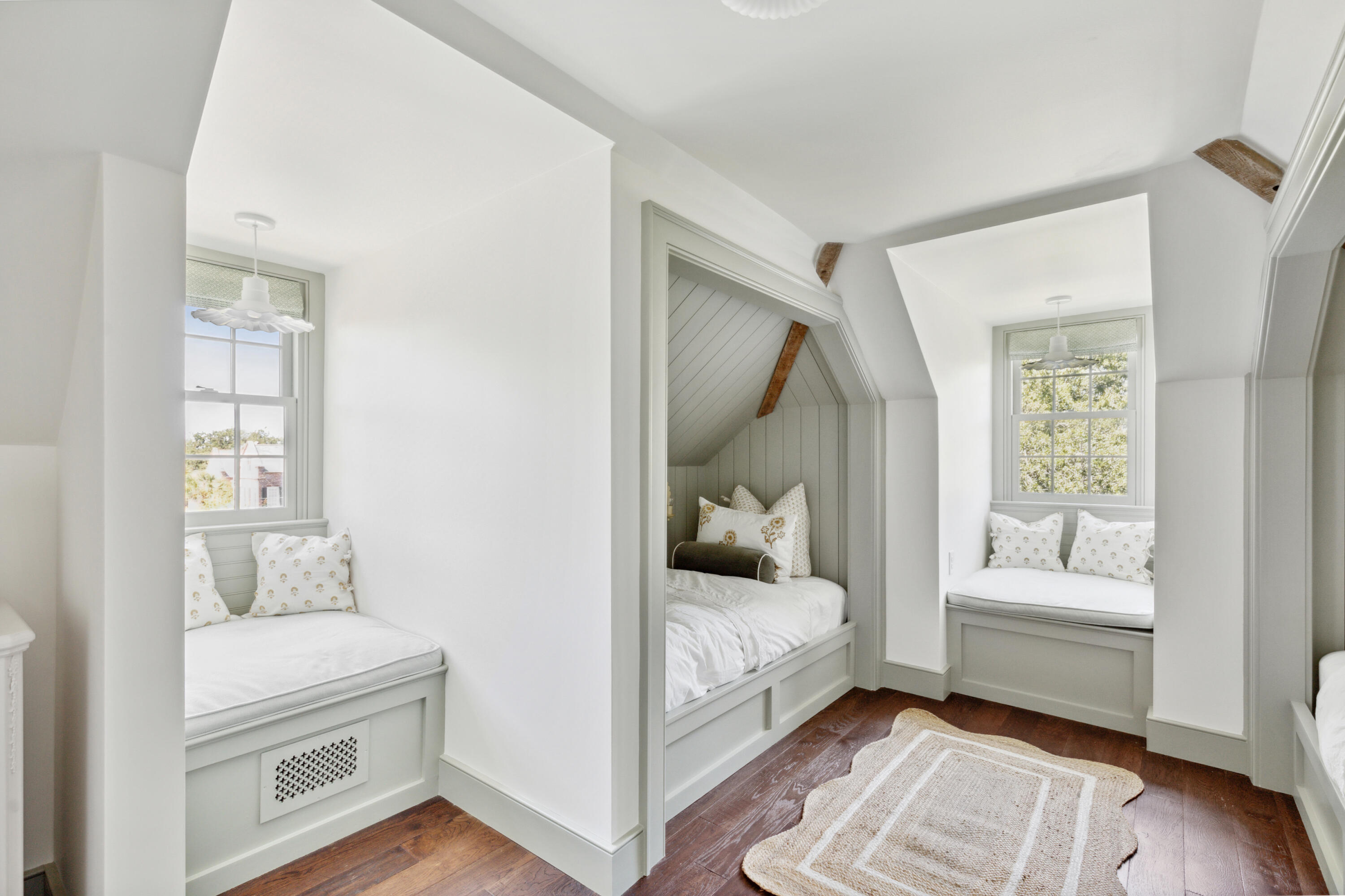 151 Queen Street Charleston, SC 29401 - Photo 40 of 50 151QueenSt-KeenEyeMarketing-030