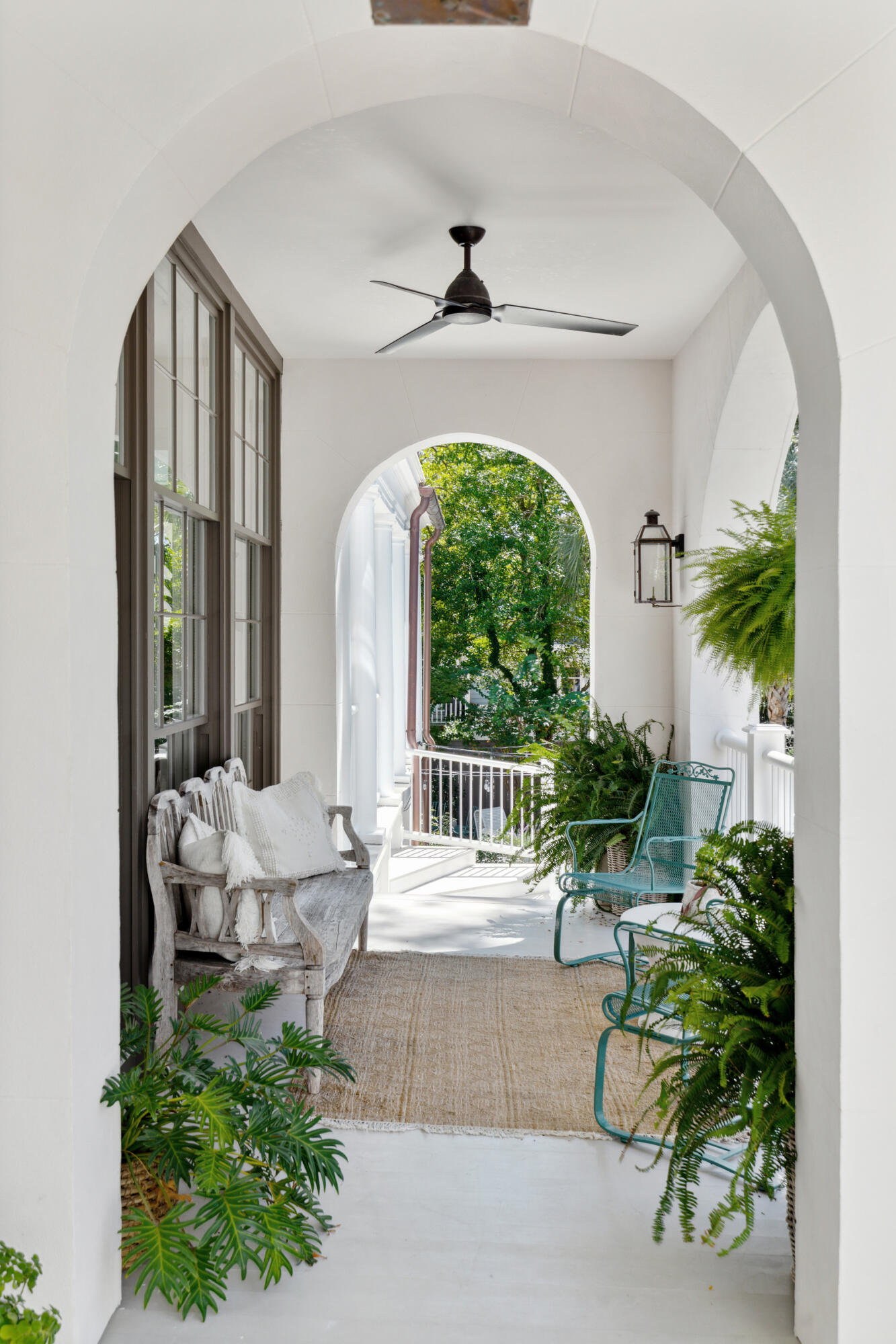 151 Queen Street Charleston, SC 29401 - Photo 4 of 50 151QueenSt-KeenEyeMarketing-005