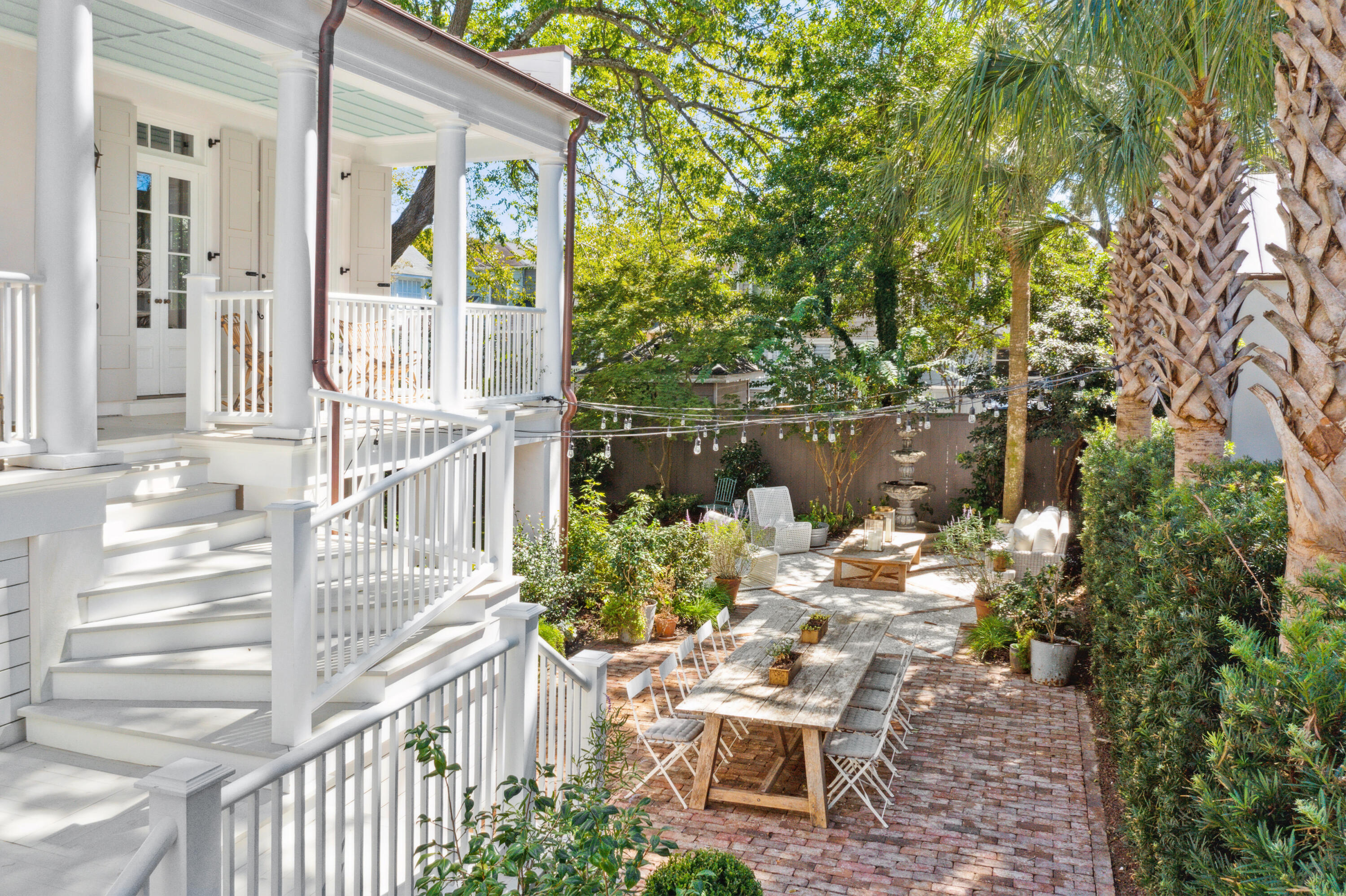 151 Queen Street Charleston, SC 29401 - Photo 5 of 50 151QueenSt-KeenEyeMarketing-050