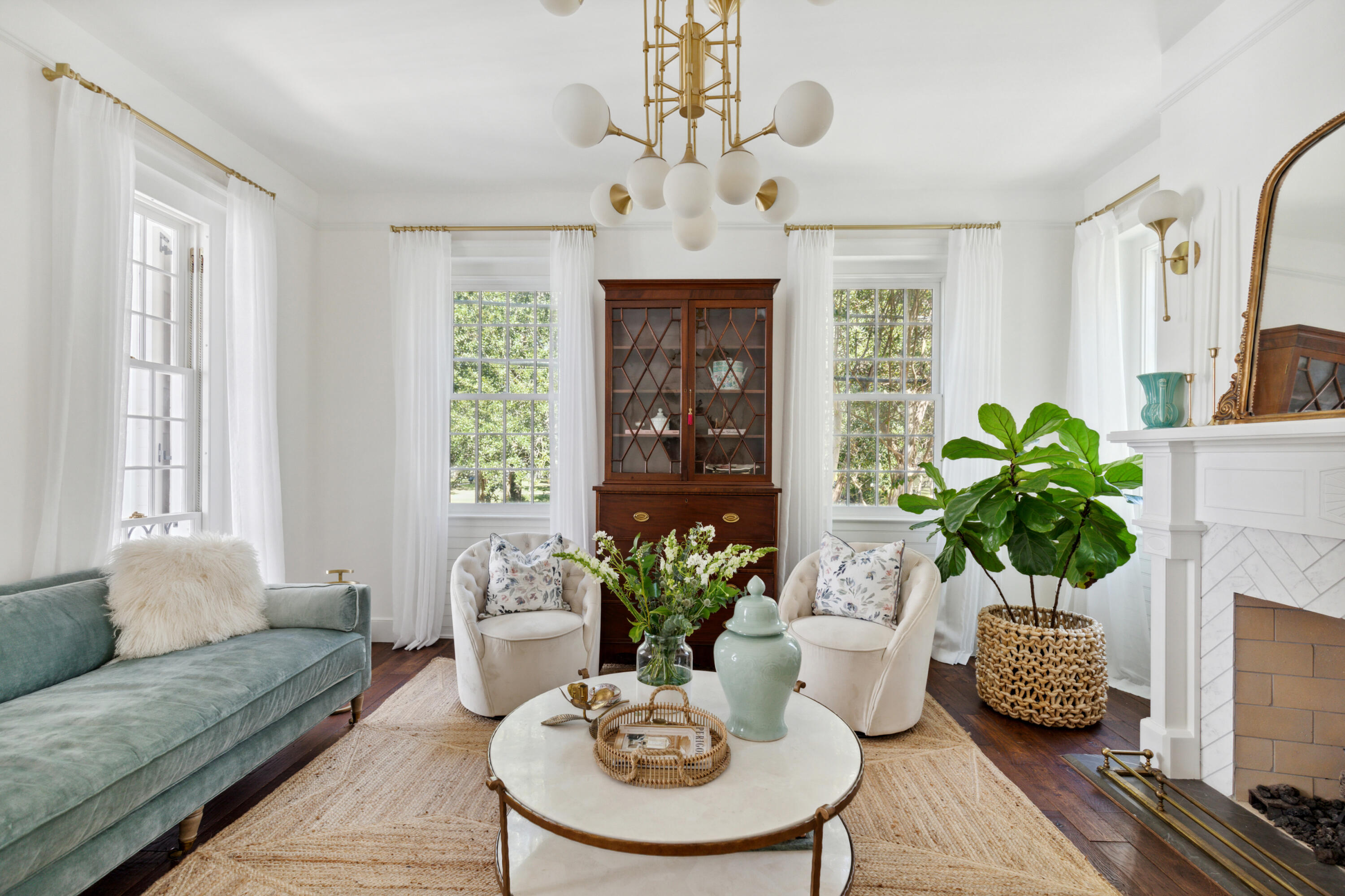 151 Queen Street Charleston, SC 29401 - Photo 9 of 50 151QueenSt-KeenEyeMarketing-018