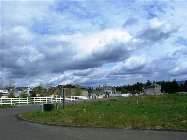 2910 South Chapman Road, Unit SITE ADDRESS) Greenacres, WA 99016 - Photo 6 of 9
