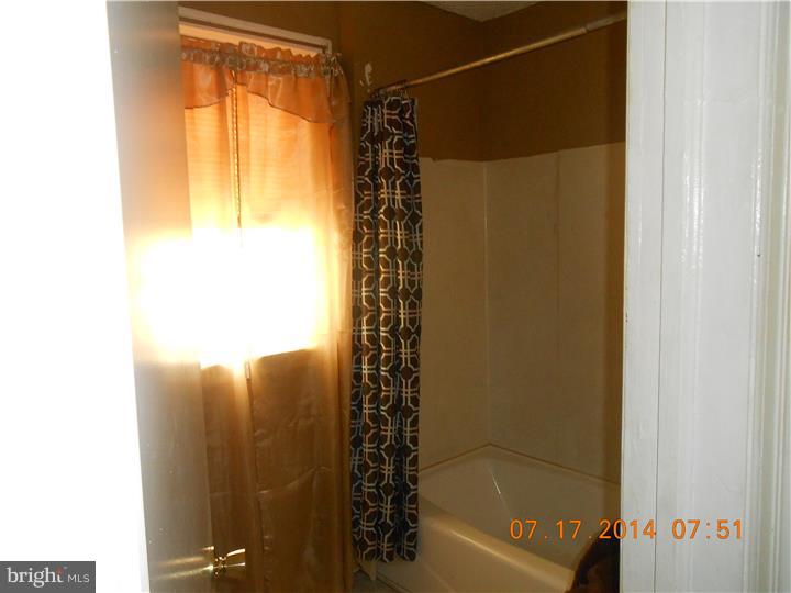 1112 Keystone Road Chester, PA 19013 - Photo 4 of 21 Unit #1