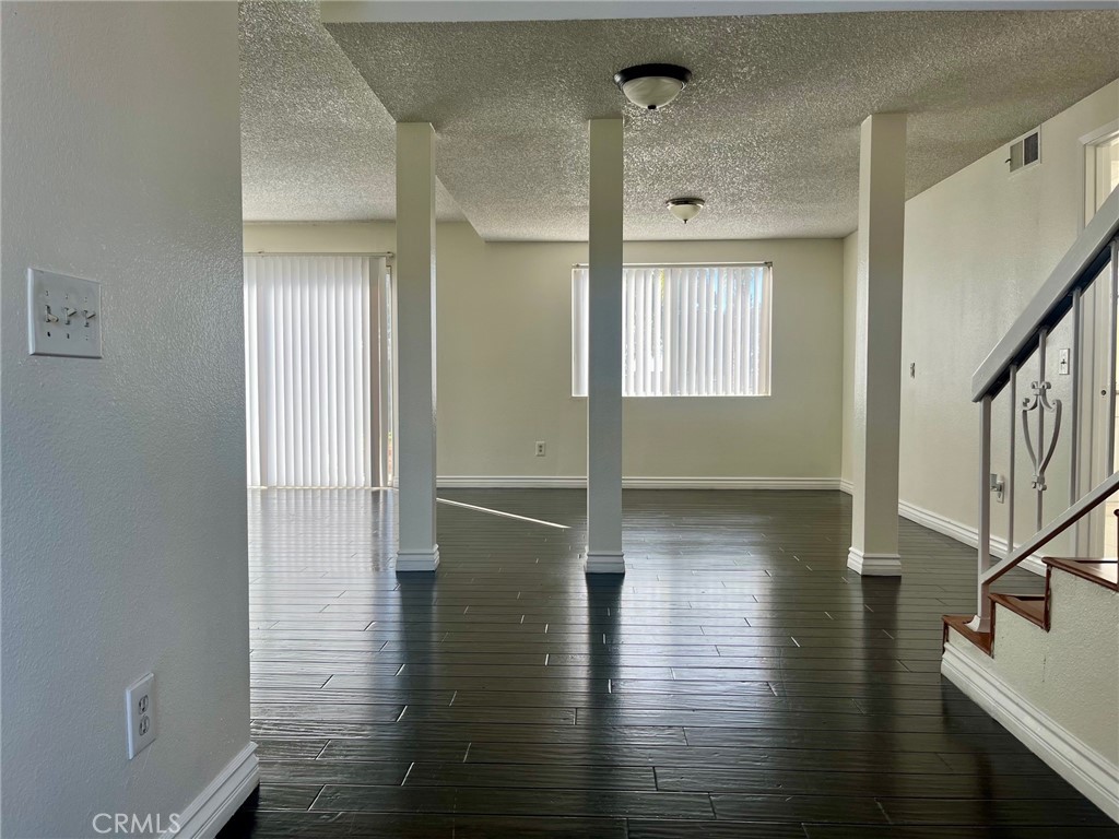 1226 Azalea Court Upland, CA 91784 - Photo 4 of 18