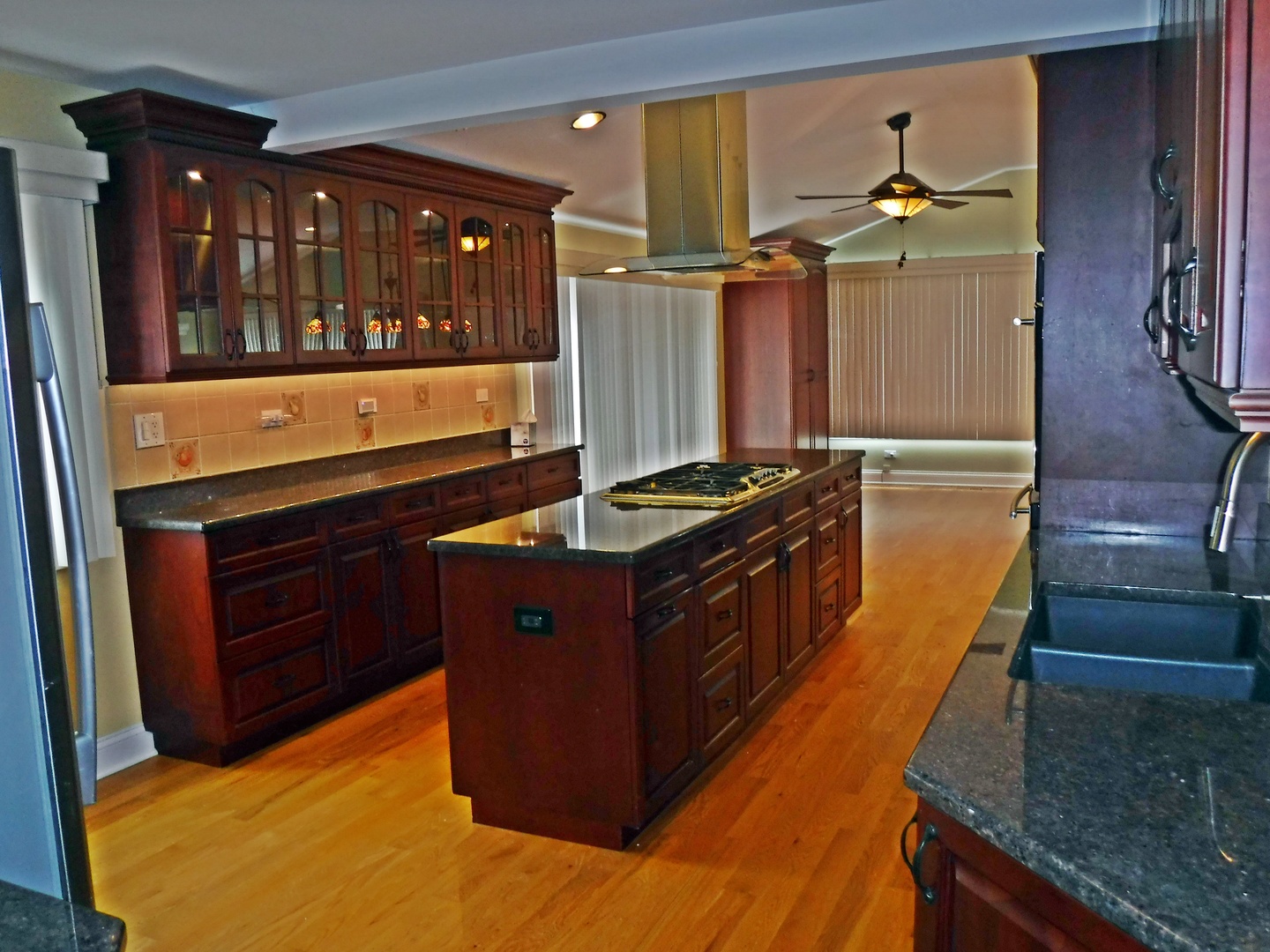 10836 South Ridgeway Avenue Chicago, IL 60655 - Photo 7 of 26 Gallery Image 7