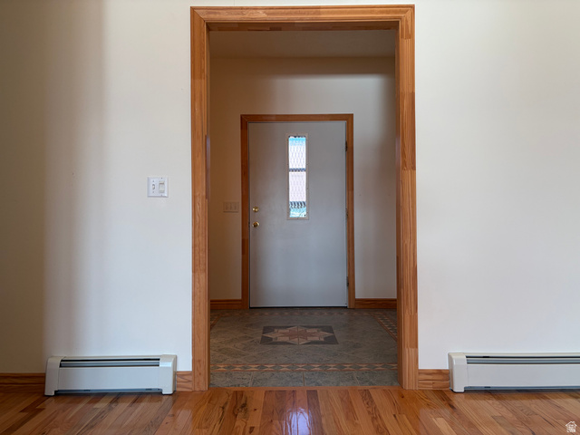 2666 Valley View West Mendon, UT 84325 - Photo 2 of 34