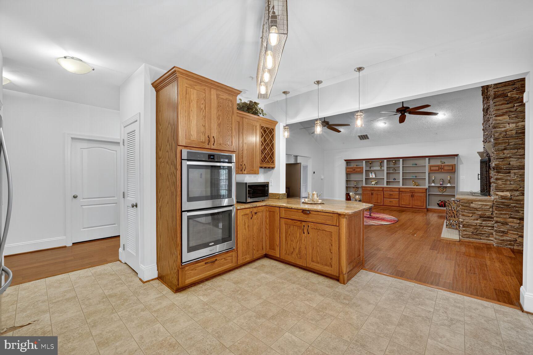 6707 Burch Hill Road Brandywine, MD 20613 - Photo 17 of 54 Beautiful Cabinets