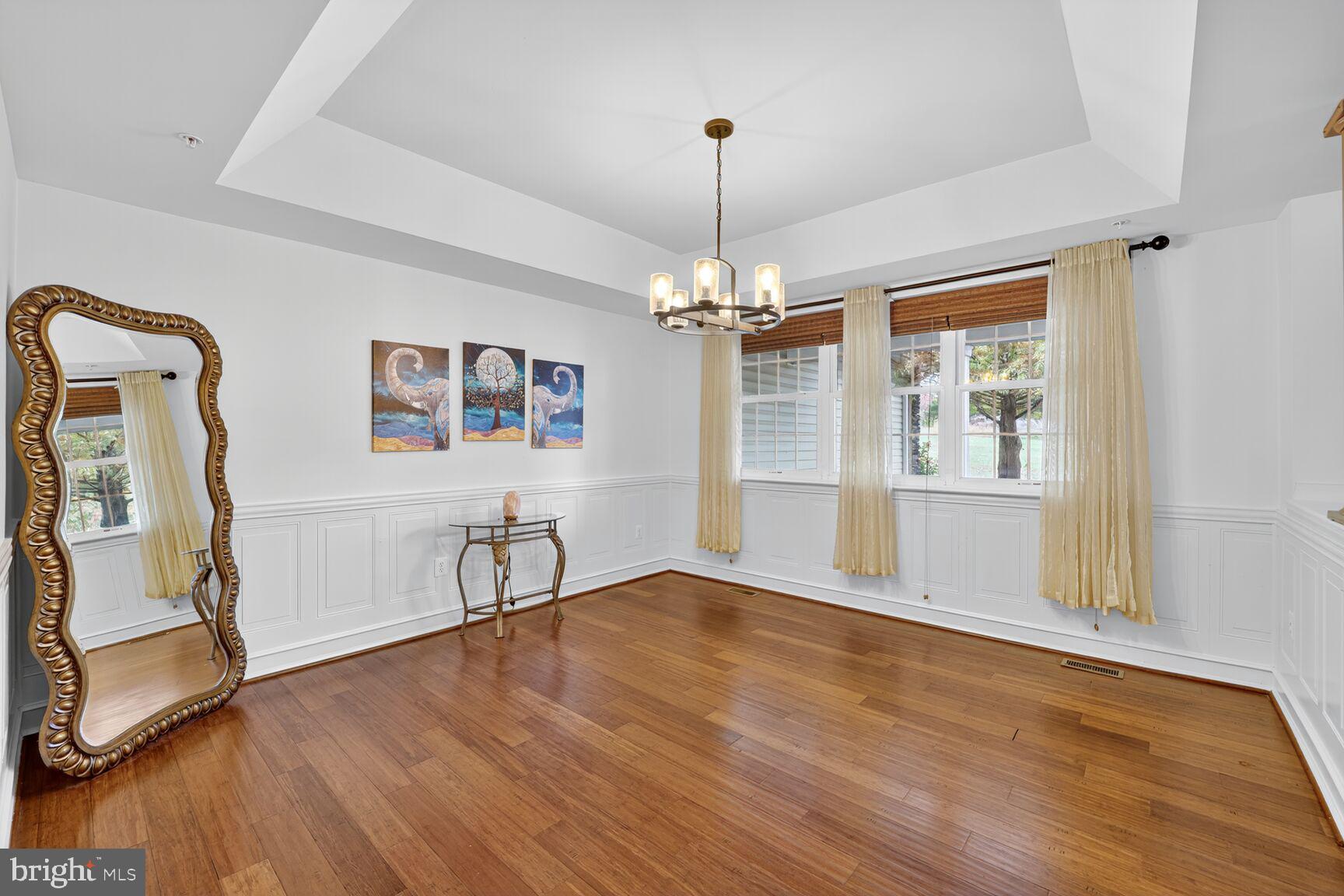 6707 Burch Hill Road Brandywine, MD 20613 - Photo 8 of 54 Elegant Dining Room