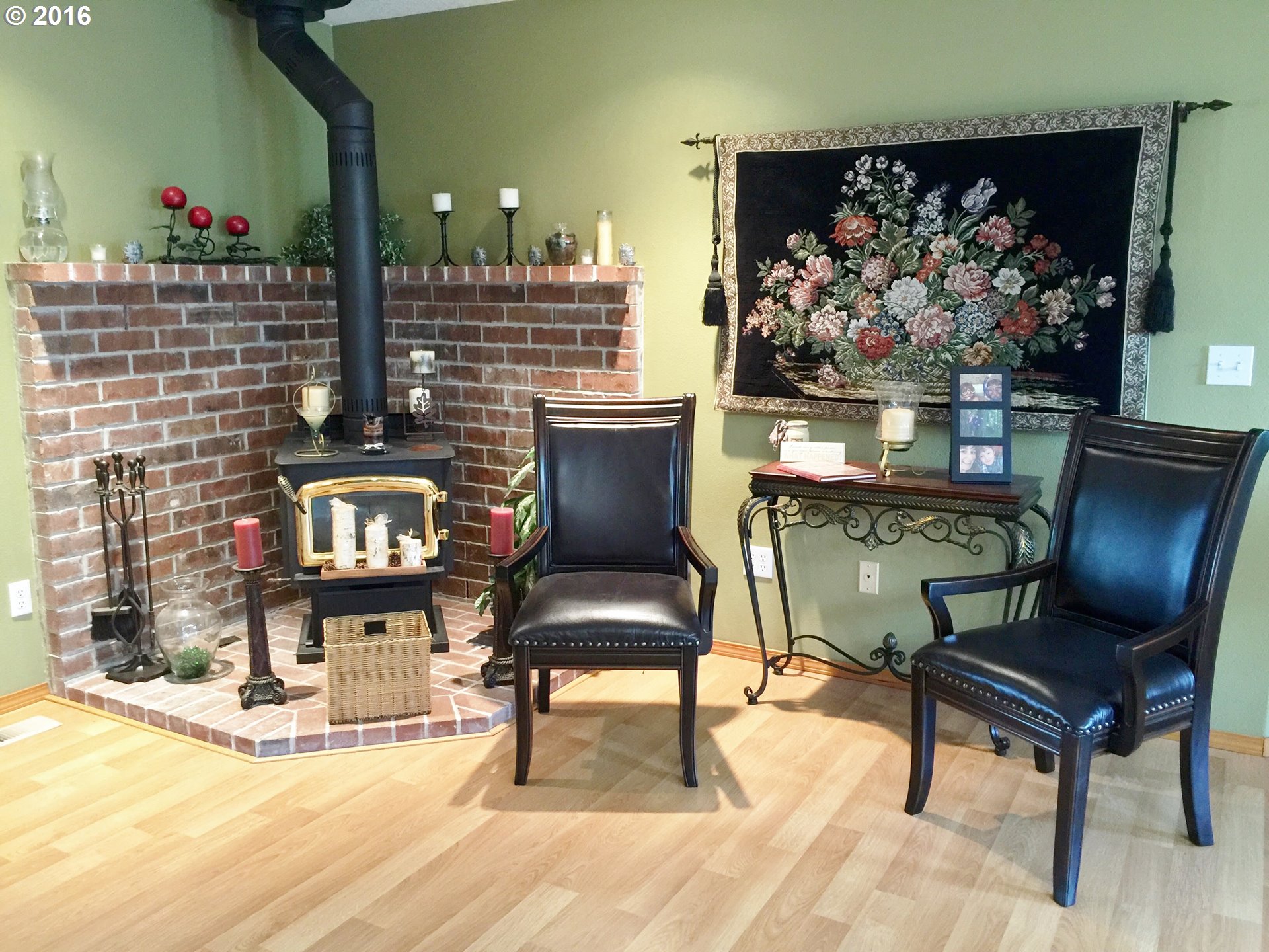 8380 Northeast Dog Ridge Road Newberg, OR 97132 - Photo 14 of 32 a room with furniture and a fireplace
