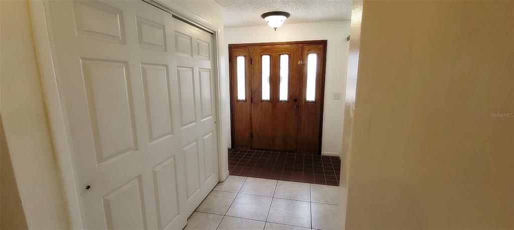 406 Wright Street Inverness, FL 34452 - Photo 6 of 38 a view of a hallway