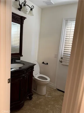 $6,200 | 3 Harrisburg, Irvine, CA 92620
