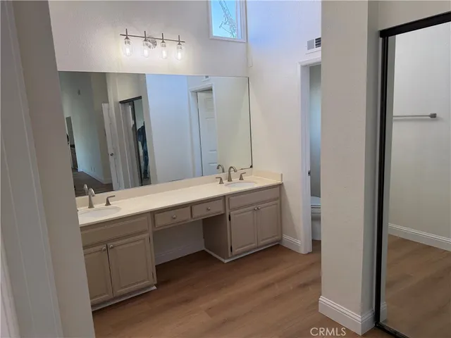 $6,200 | 3 Harrisburg, Irvine, CA 92620