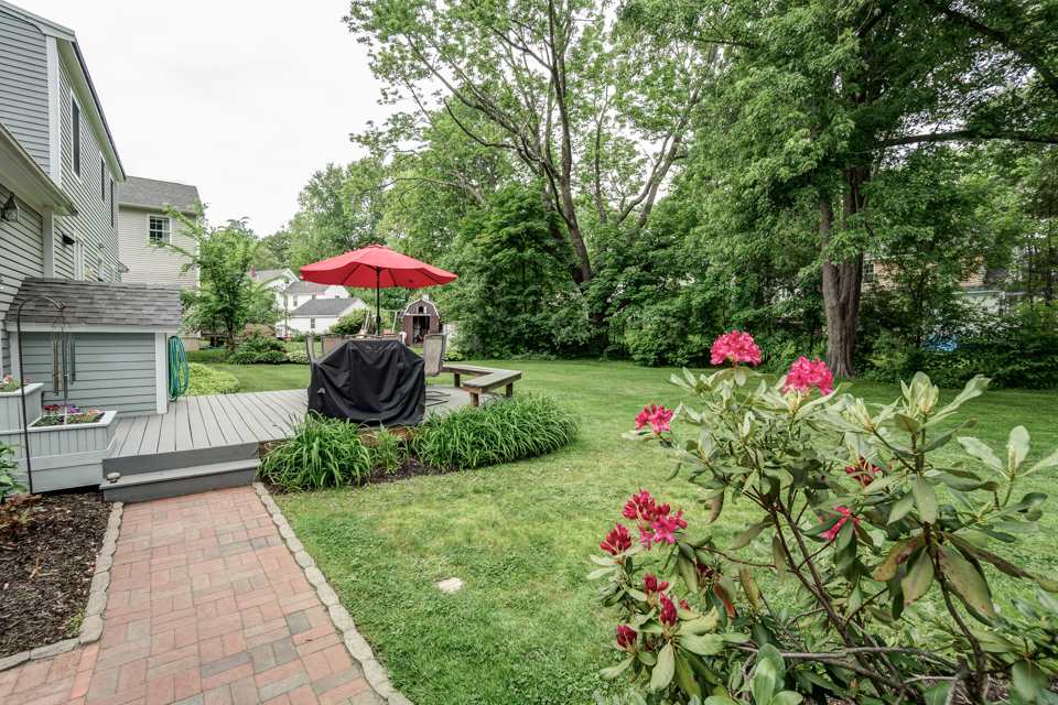 7 Spruce Street Exeter, NH 03833 - Photo 8 of 28