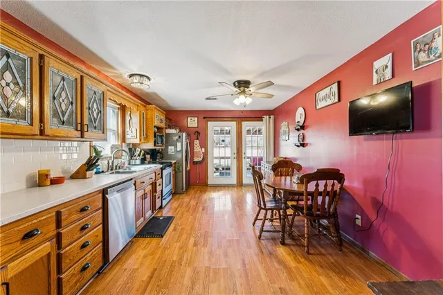 $395,000 | 10540 West 287th Street, Louisburg, KS 66053