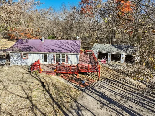 $395,000 | 10540 West 287th Street, Louisburg, KS 66053