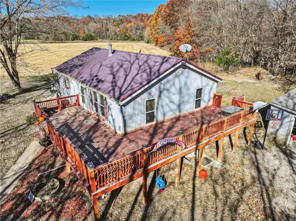 $385,000 | 10540 West 287th Street, Louisburg, KS 66053