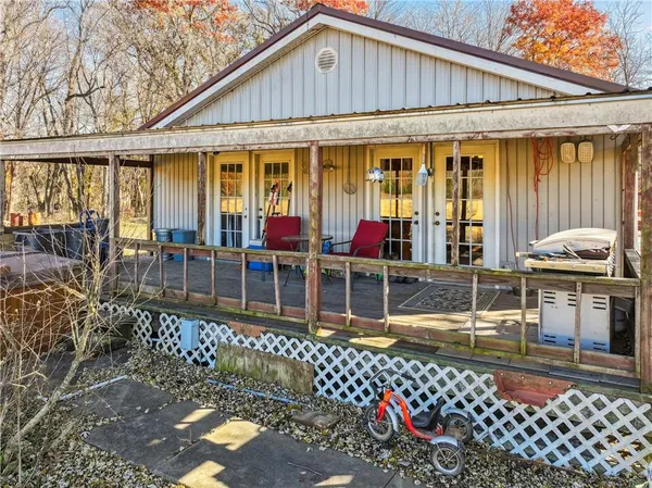 $385,000 | 10540 West 287th Street, Louisburg, KS 66053