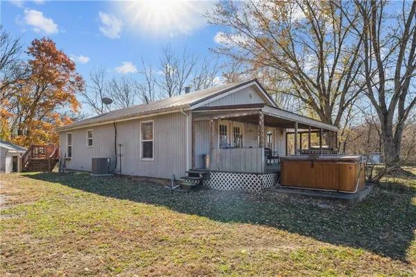 $385,000 | 10540 West 287th Street, Louisburg, KS 66053