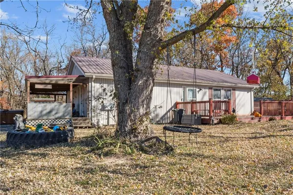 $385,000 | 10540 West 287th Street, Louisburg, KS 66053