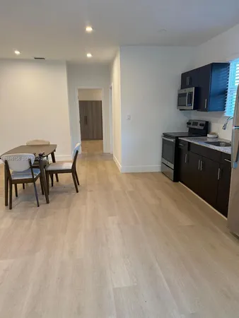 $4,800 | 21 Northeast 48th Street, Unit 21, Miami, FL 33137
