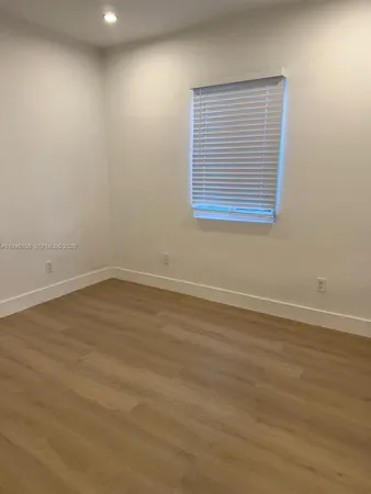 $4,800 | 21 Northeast 48th Street, Unit 21, Miami, FL 33137