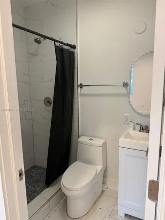 $4,800 | 21 Northeast 48th Street, Unit 21, Miami, FL 33137