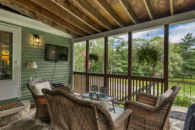 $642,000 | 3481 Highway 3, Thornton, NH 03285