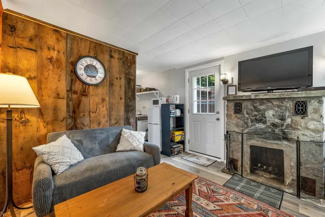 $642,000 | 3481 Highway 3, Thornton, NH 03285