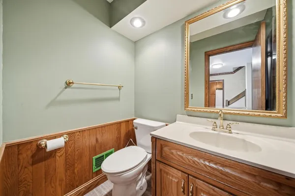 $339,000 | 2185 West Barnes Road, Leslie, MI 49251