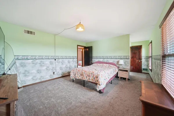 $339,000 | 2185 West Barnes Road, Leslie, MI 49251