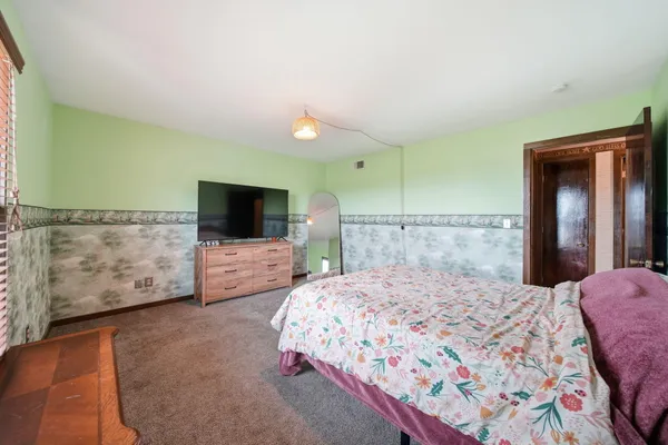 $339,000 | 2185 West Barnes Road, Leslie, MI 49251