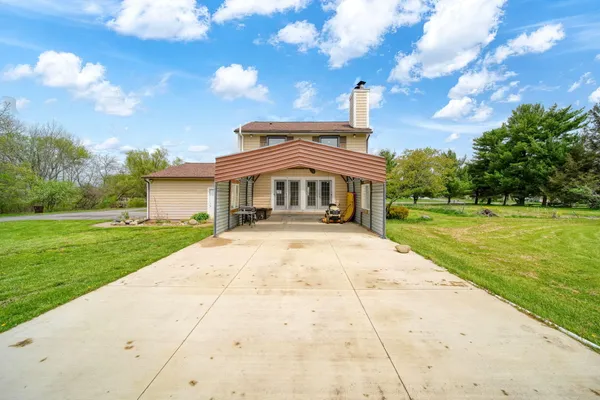 $339,000 | 2185 West Barnes Road, Leslie, MI 49251
