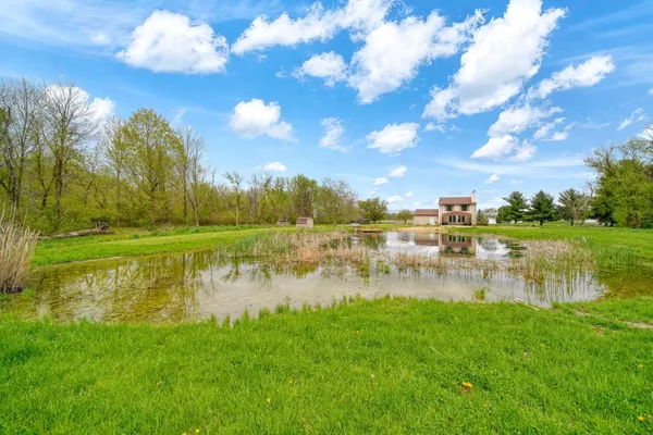 $339,000 | 2185 West Barnes Road, Leslie, MI 49251